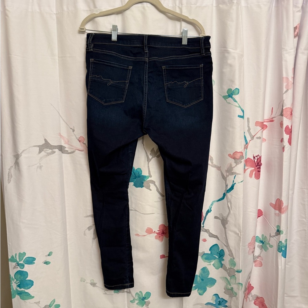 NY&CO SOHO Ankle Jeans - Picture 2 of 3